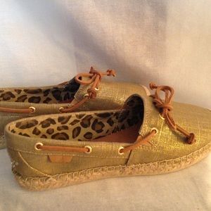 New Sperry Topsider Gold Linen Canvas Flat